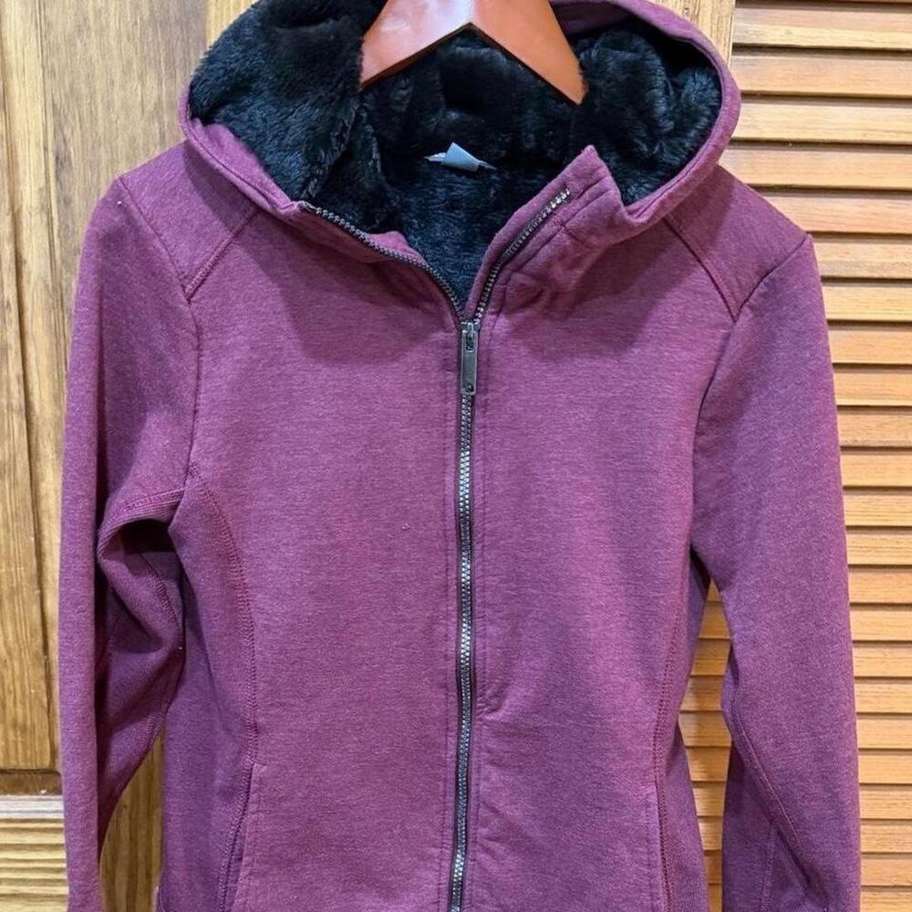Eddie bauer burgundy hoodie